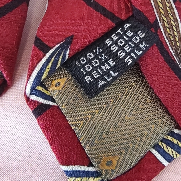 RETRO RED and BLACK SILK TIE by Z INC. - Picture 6 of 7